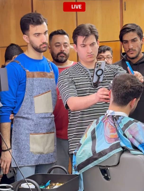 برای آموزش فید و نمونه کارها کلیک کنید